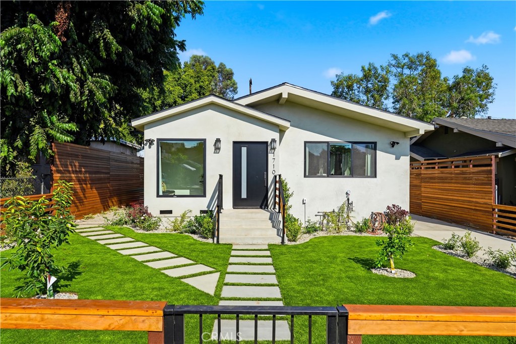 1710 Phillips Way, Los Angeles, CA 90042 — photo 1