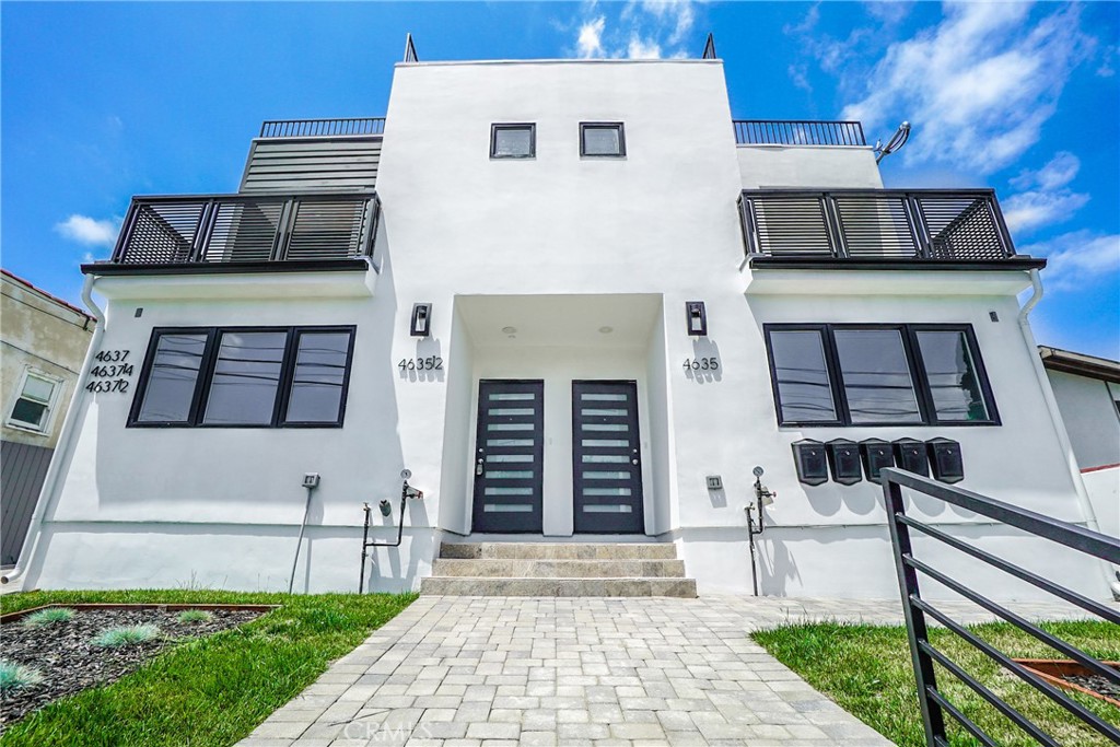 4635 Lexington Avenue, Los Angeles, CA 90029 — photo 1