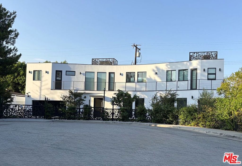 4338 Huntley Avenue, Culver City, CA 90230 — photo 1