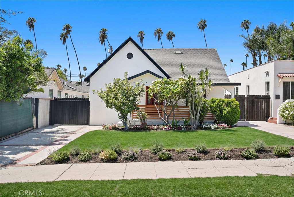 1423 N Coronado, Los Angeles, CA 90026 — photo 1