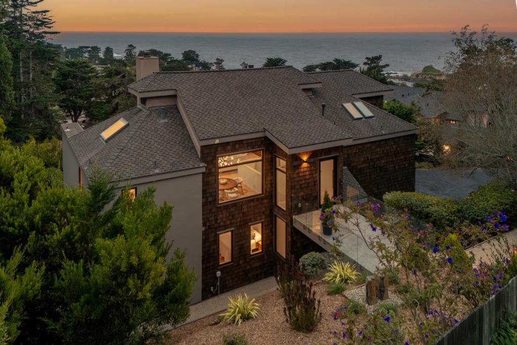 231 Spindrift Road, Carmel, CA 93923 — photo 1