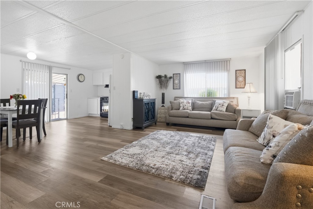 9391 California Ave 113, Riverside, CA 92503 — photo 1