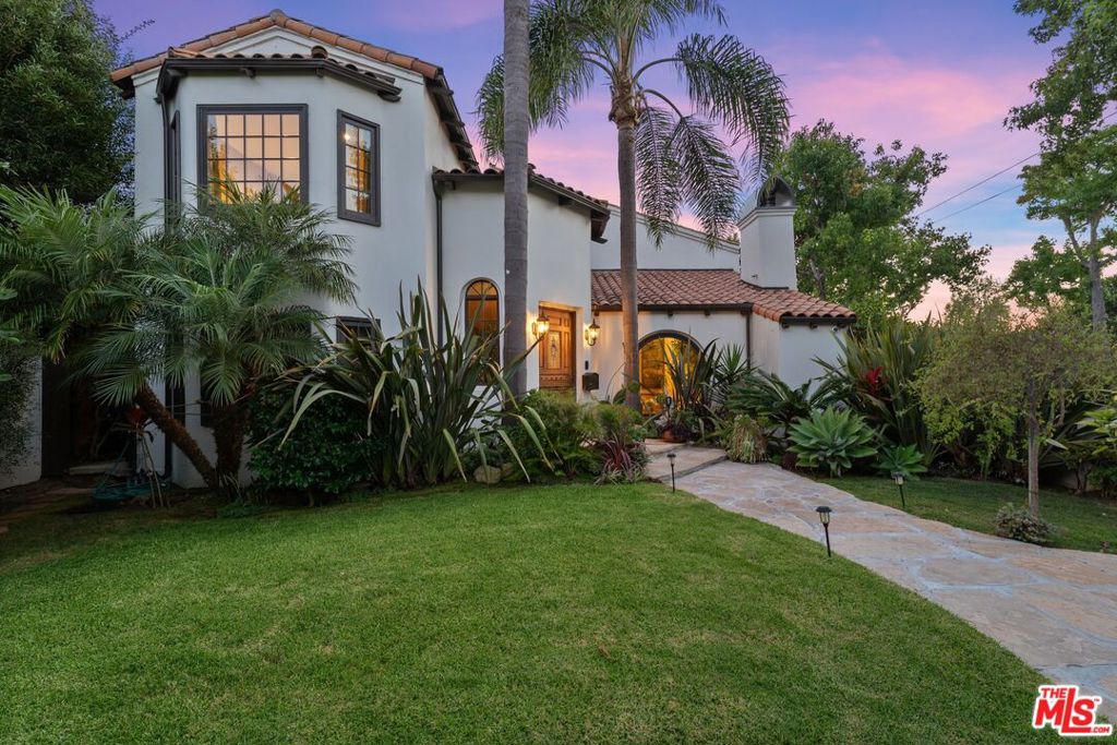 402 11th Street, Santa Monica, CA 90402 — photo 1