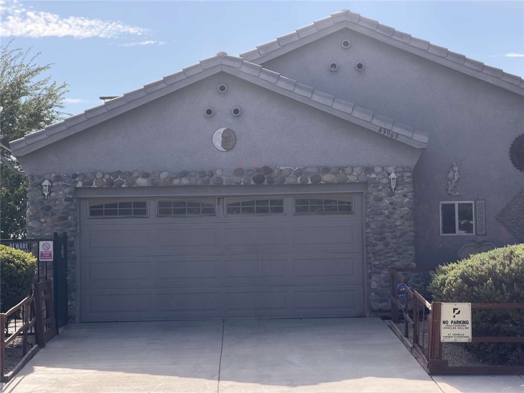 43963 Glenraven Road, Lancaster, CA 93535 — photo 1