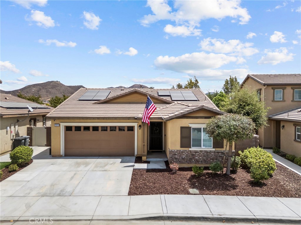 29314 Linden, Lake Elsinore, CA 92530 — photo 1