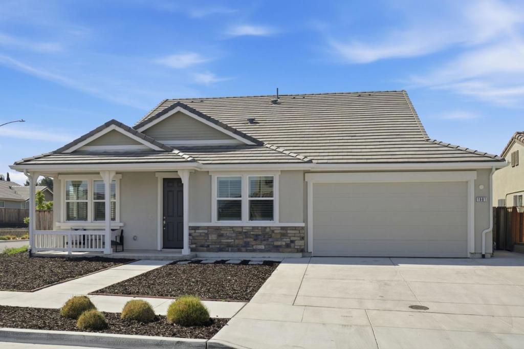 1981 Dylan Street, Hollister, CA 95023 — photo 1