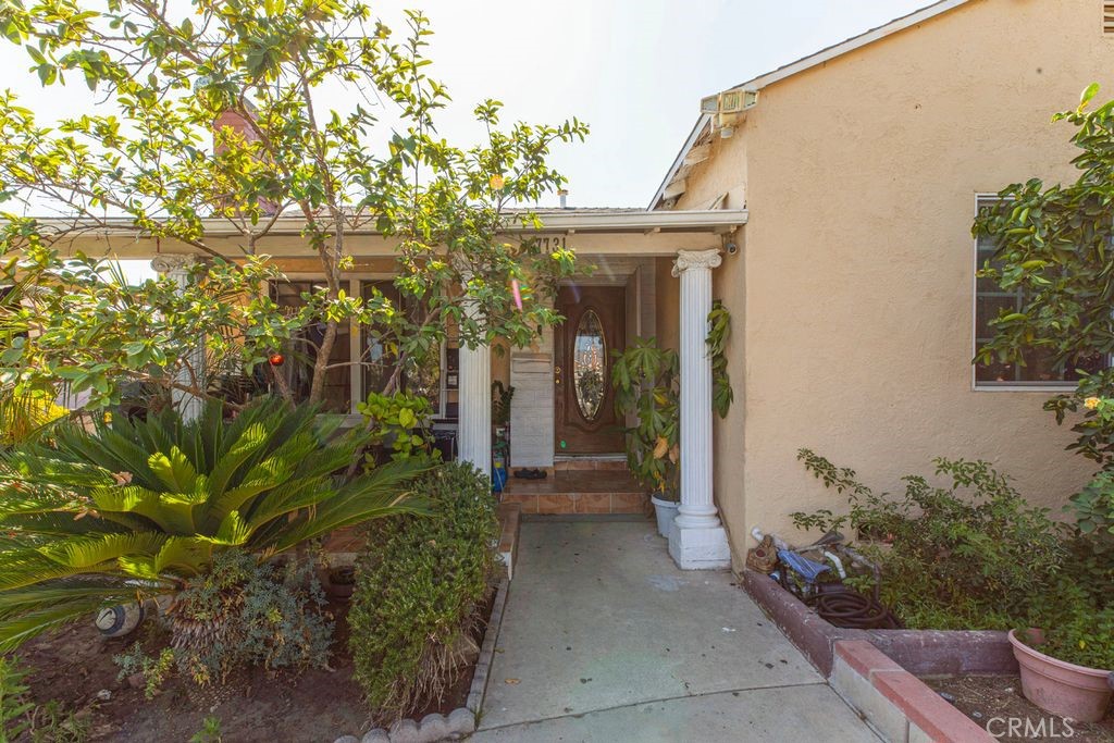 7731 Klump, Los Angeles, CA 91352 — photo 1
