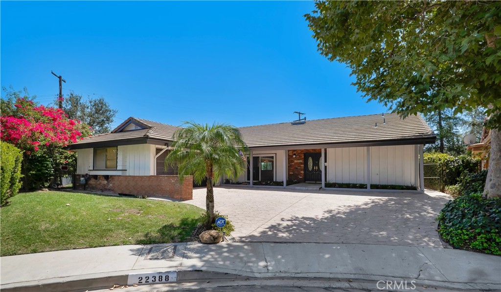 22388 Algunas Road, Woodland Hills, CA 91364 — photo 1