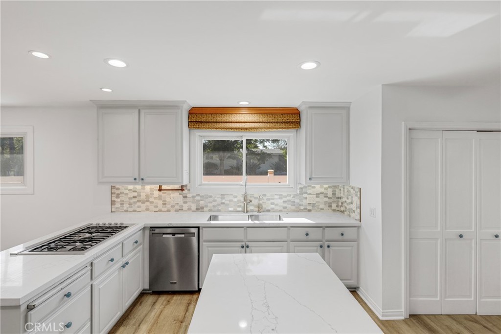 23728 Bessemer Street, Woodland Hills, CA 91367 — photo 1