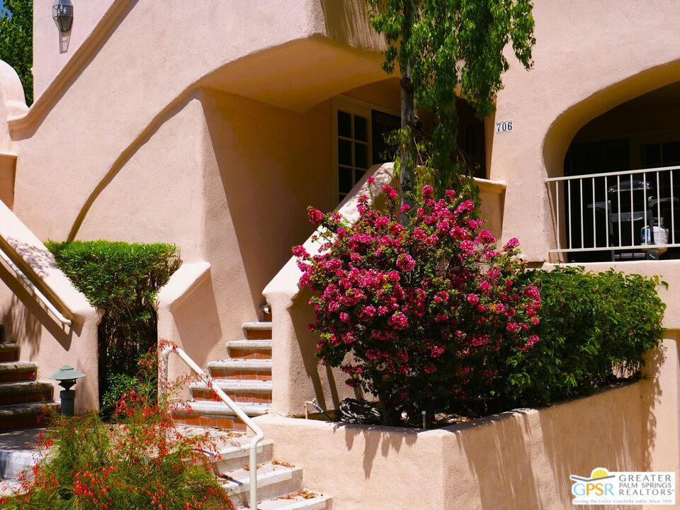 500 E Amado Road 706, Palm Springs, CA 92262 — photo 1