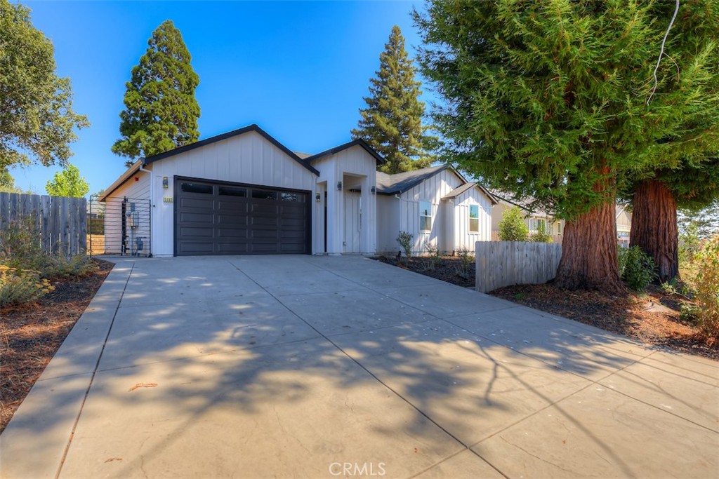 5682 Newman, Paradise, CA 95969 — photo 1