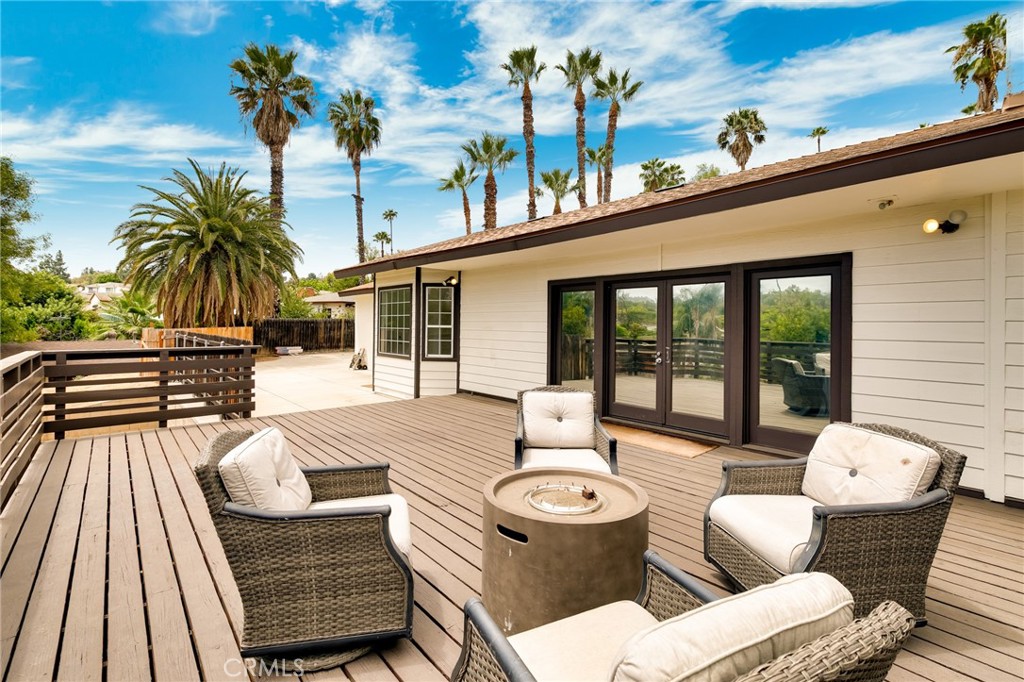 2128 Oak Crest, Riverside, CA 92506 — photo 1