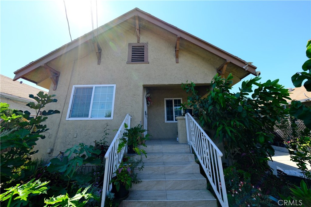 953 S Hollins Street, Los Angeles, CA 90023 — photo 1