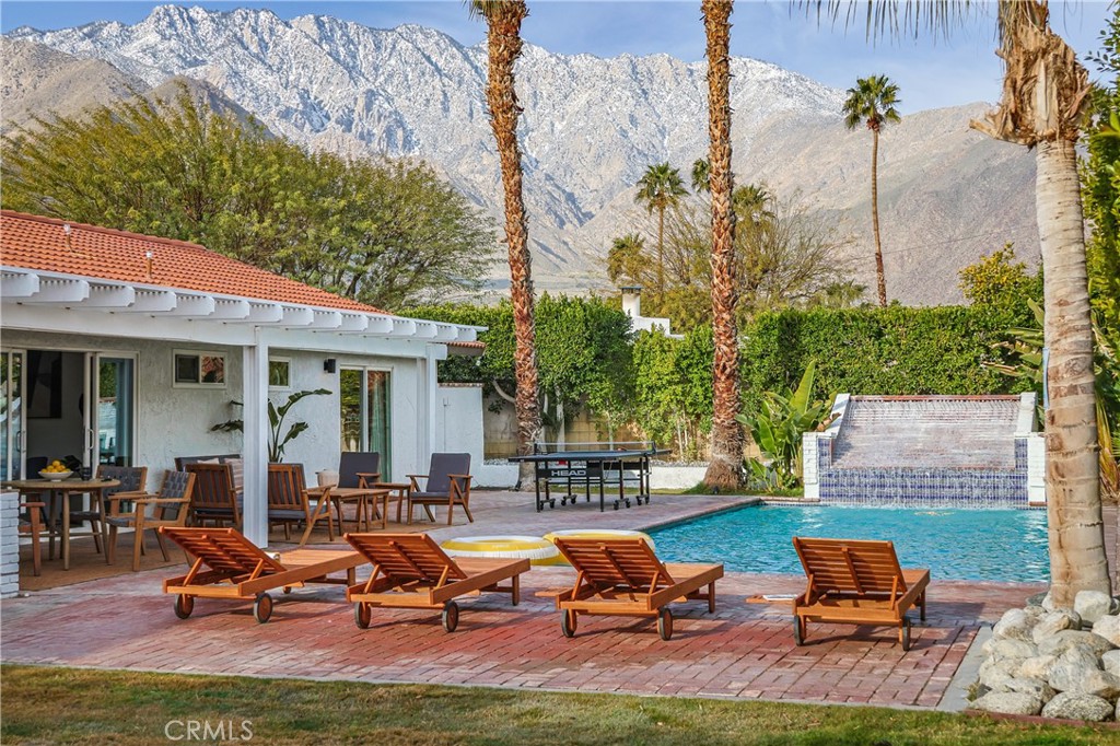 360 W Pico, Palm Springs, CA 92262 — photo 1