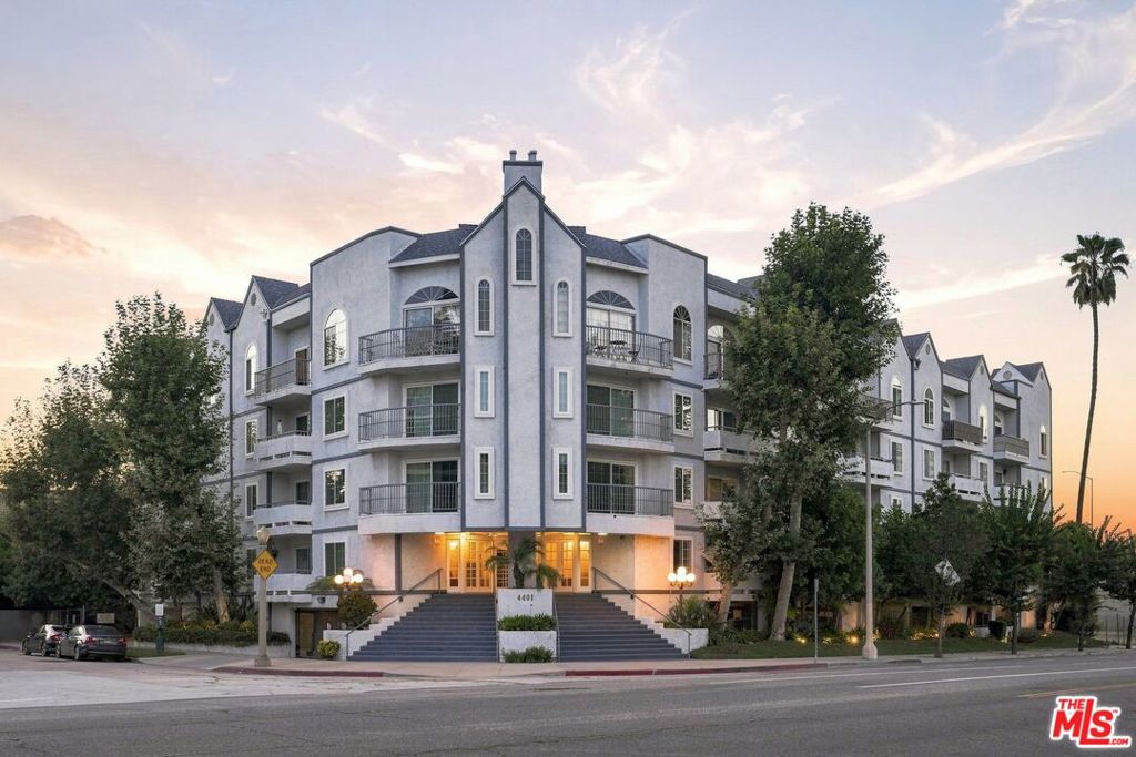 4401 Sepulveda Boulevard 202, Sherman Oaks, CA 91403 — photo 1