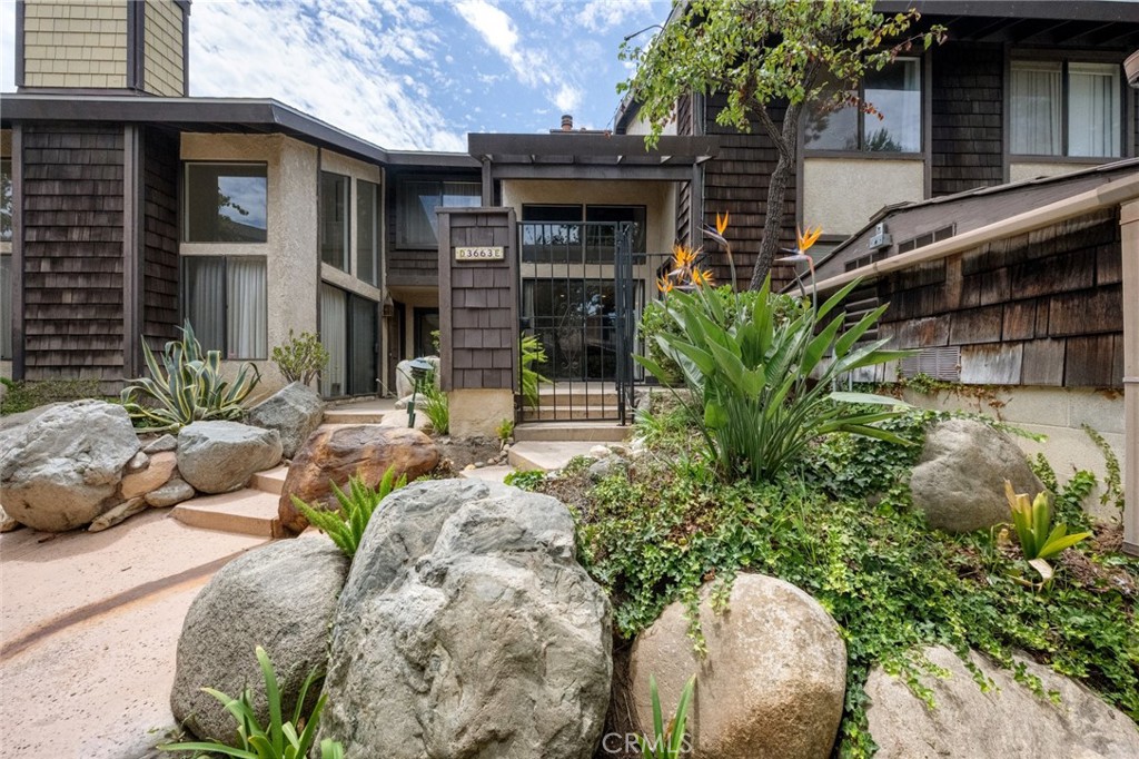 3663 Country Club Drive E, Long Beach, CA 90807 — photo 1