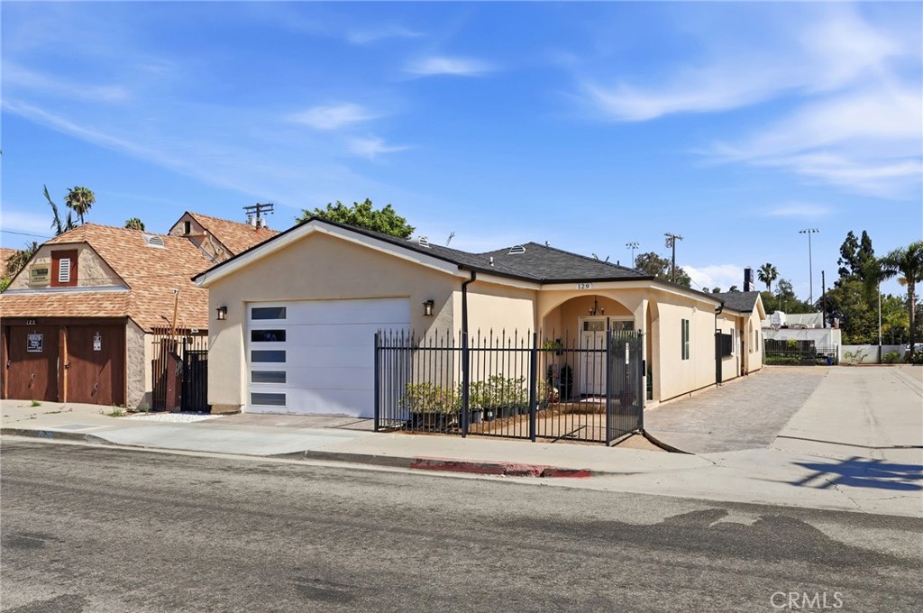 127 E N Street, Wilmington, CA 90744 — photo 1