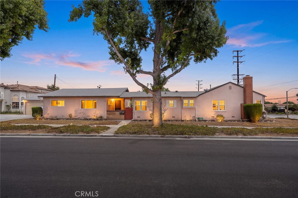 721 723 W Hellman, Alhambra, CA 91803 — photo 1
