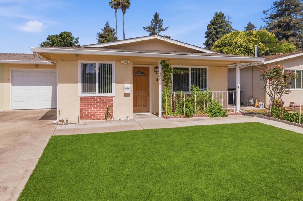 608 Bronte Avenue, Watsonville, CA 95076 — photo 1