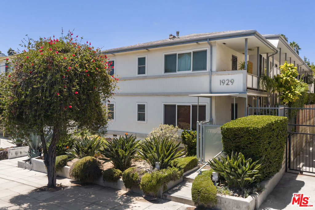 1929 Tamarind Avenue 8, Los Angeles, CA 90068 — photo 1