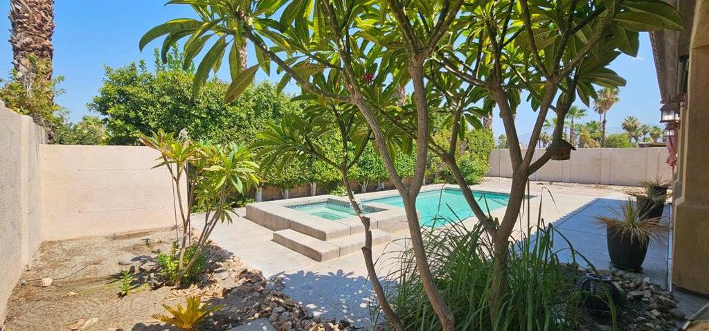 40560 Palm Court, Palm Desert, CA 92260 — photo 1