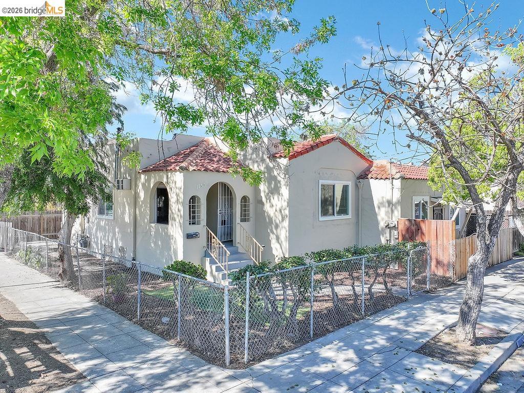 1160 West St, Pittsburg, CA 94565 — photo 1