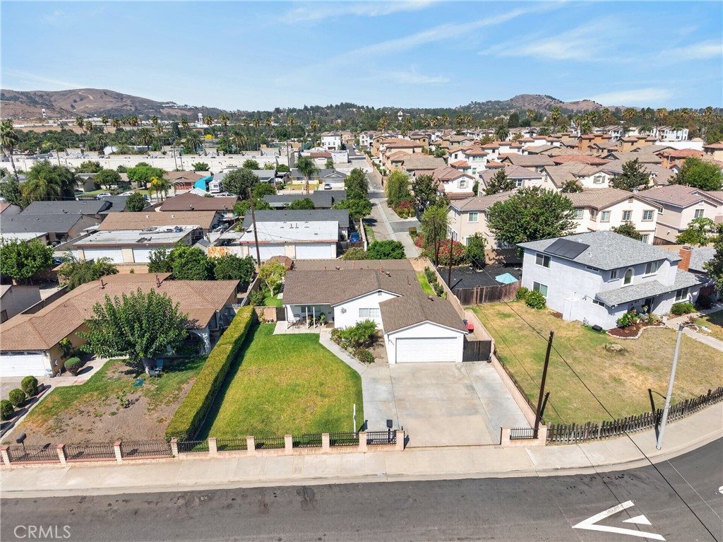 2211 Angela, Pomona, CA 91766 — photo 1