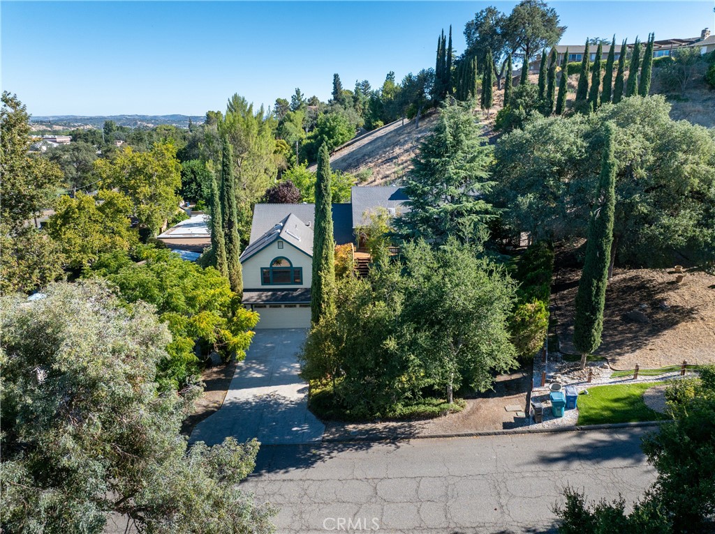 436 28th, Paso Robles, CA 93446 — photo 1