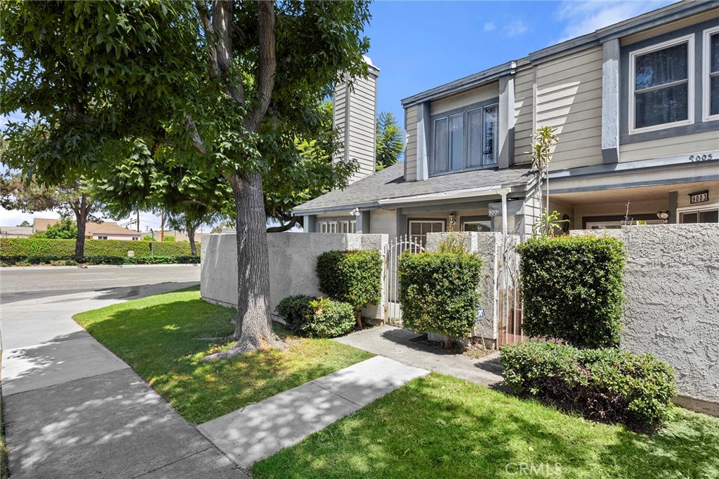 9001 Buckles Street 77, Downey, CA 90241 — photo 1