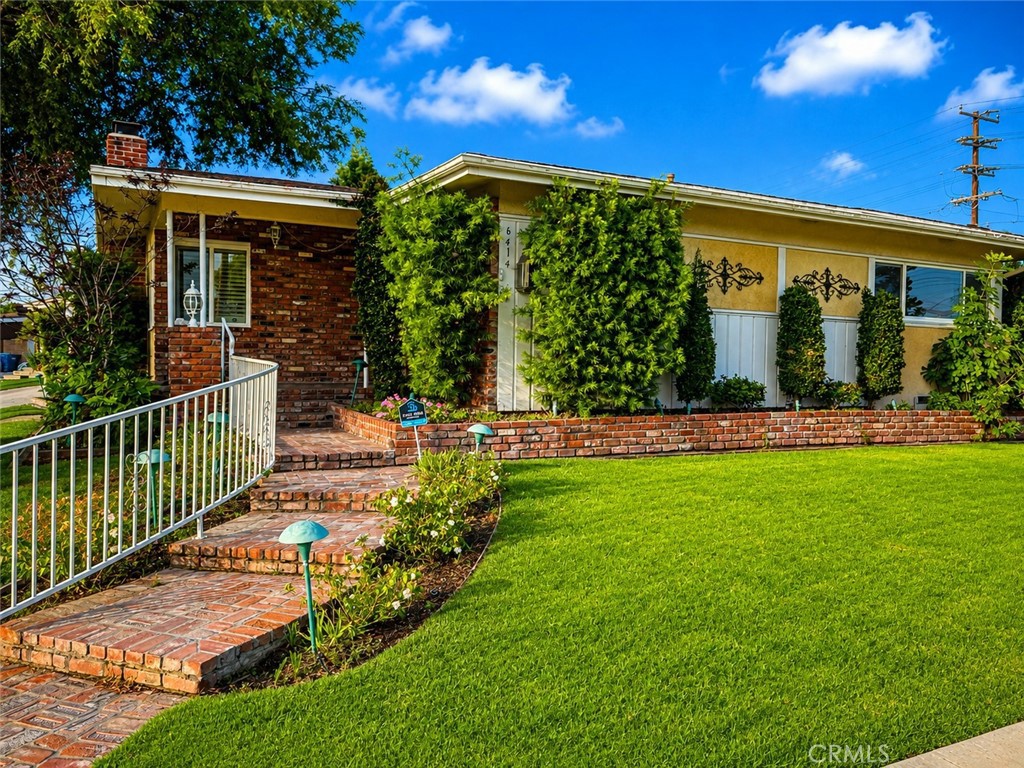 6414 E Willow, Long Beach, CA 90815 — photo 1