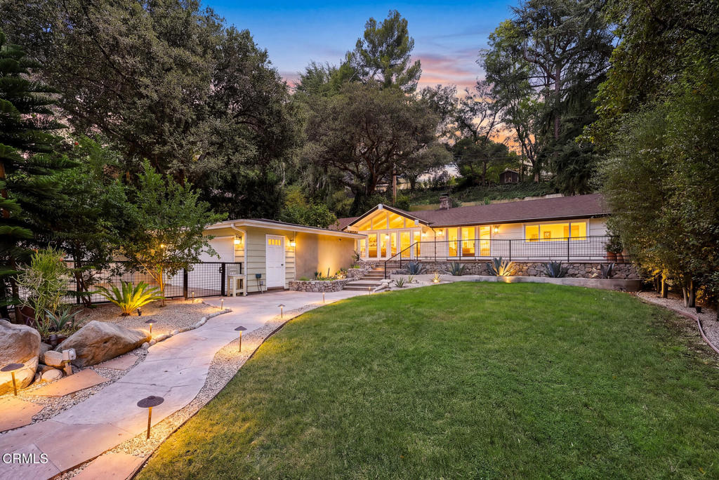 5220 Palm Drive, La Canada Flintridge, CA 91011 — photo 1