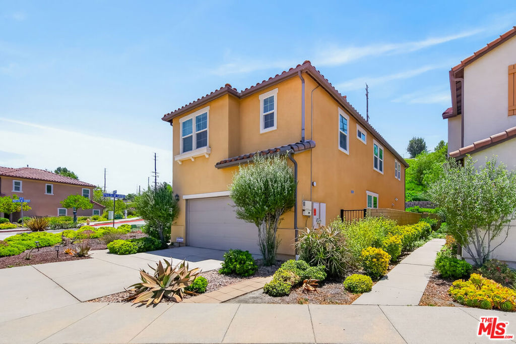 19860 Via Ott, Santa Clarita, CA 91321 — photo 1