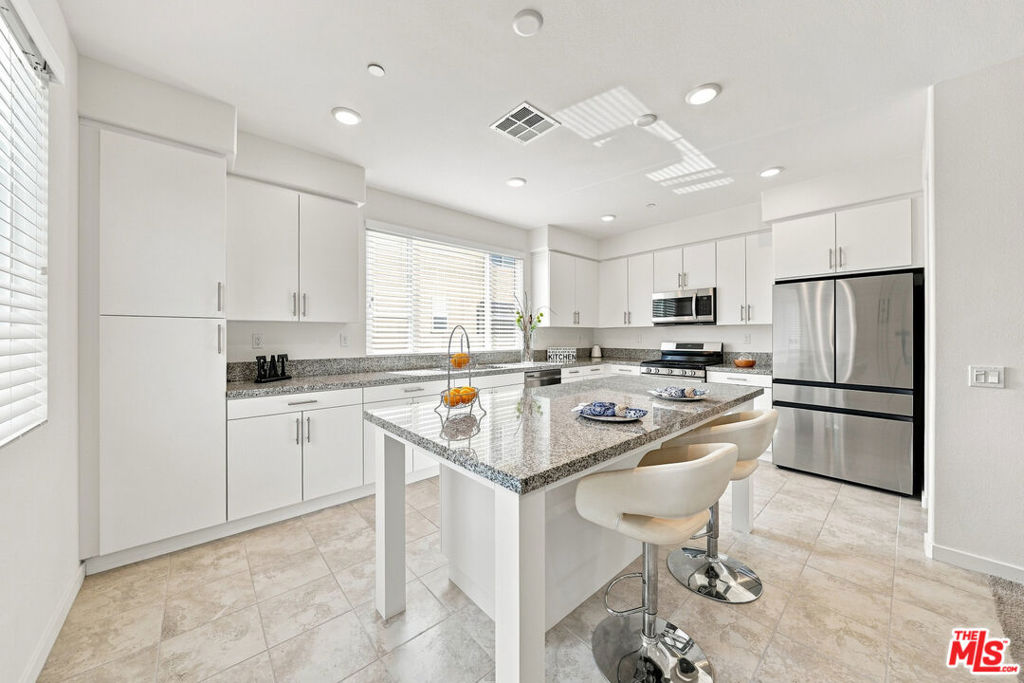 14168 Bay Street, La Mirada, CA 90638 — photo 1