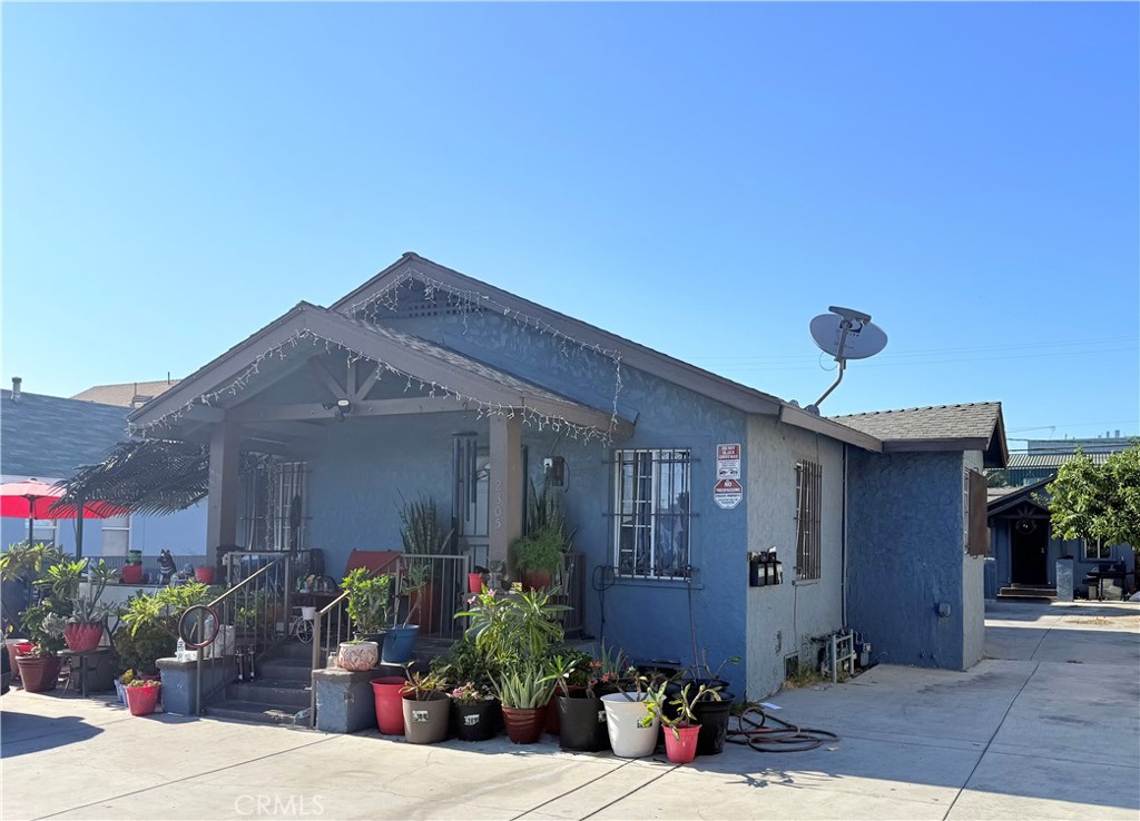 2305 Walter, Huntington Park, CA 90255 — photo 1