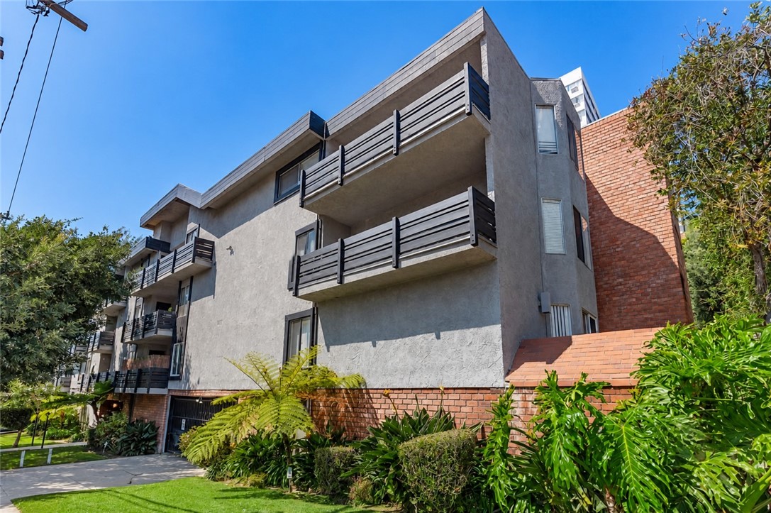 11701 Texas ave suite 206, Los Angeles, CA 90025 — photo 1