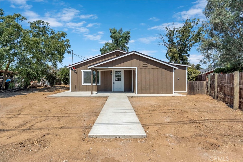 15760 Raymond, Madera, CA 93638 — photo 1