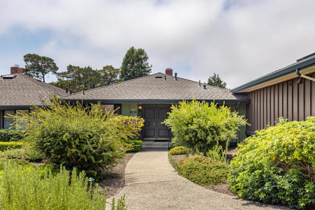 201 Del Mesa Carmel, Carmel, CA 93923 — photo 1