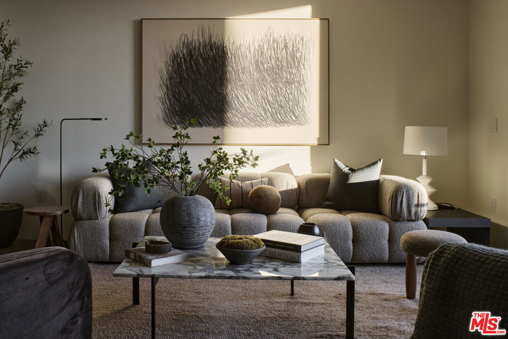 8420 W Sunset Boulevard 703, West Hollywood, CA 90069 — photo 1