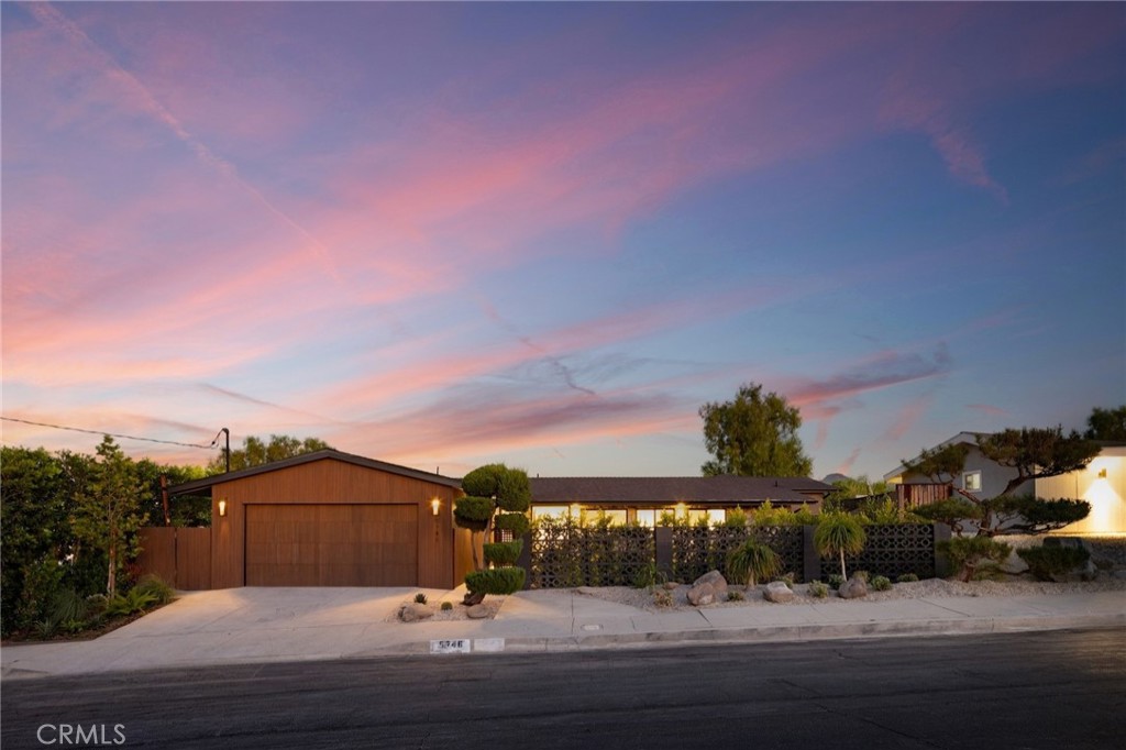 5746 McDonie Avenue, Woodland Hills, CA 91367 — photo 1