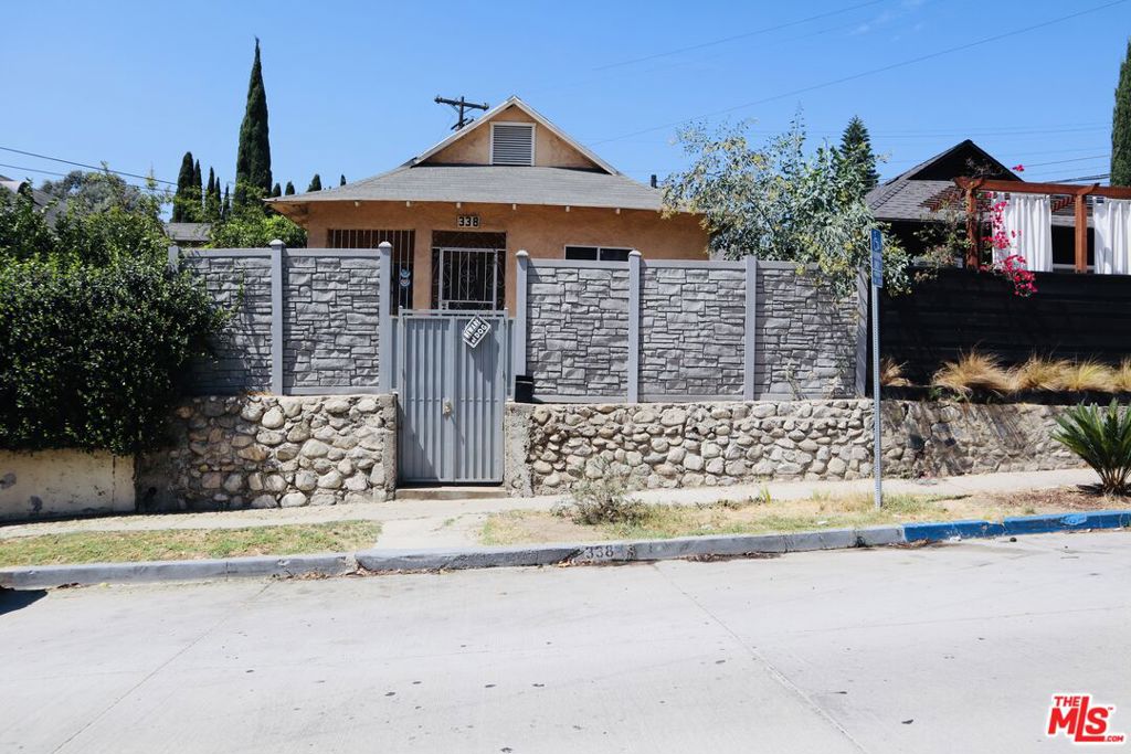 338 W Avenue 37, Los Angeles, CA 90065 — photo 1