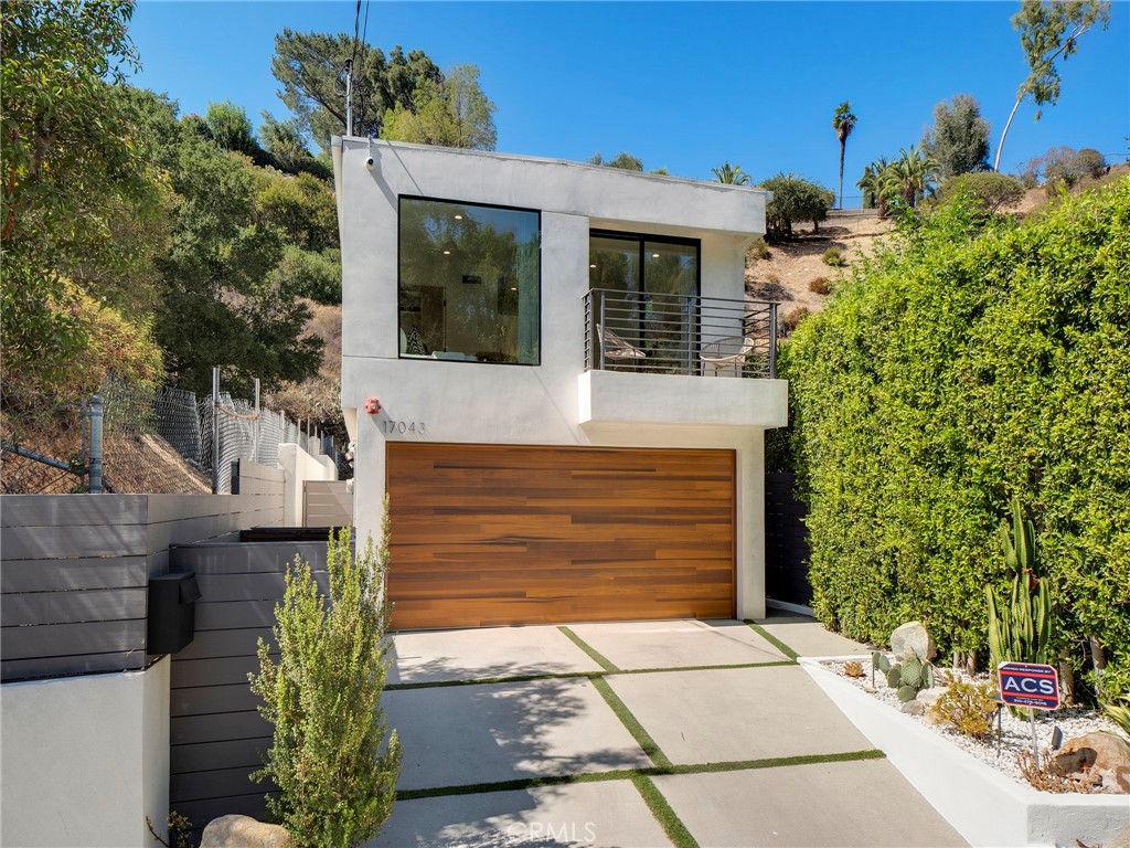 17043 Cotter Place, Encino, CA 91436 — photo 1