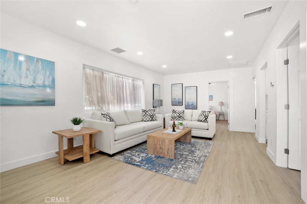 701 N Gaffey PLACE, San Pedro, CA 90731 — photo 1