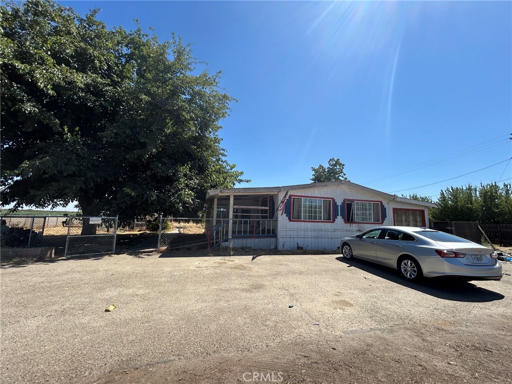 19151 Grangeville, Lemoore, CA 93245 — photo 1