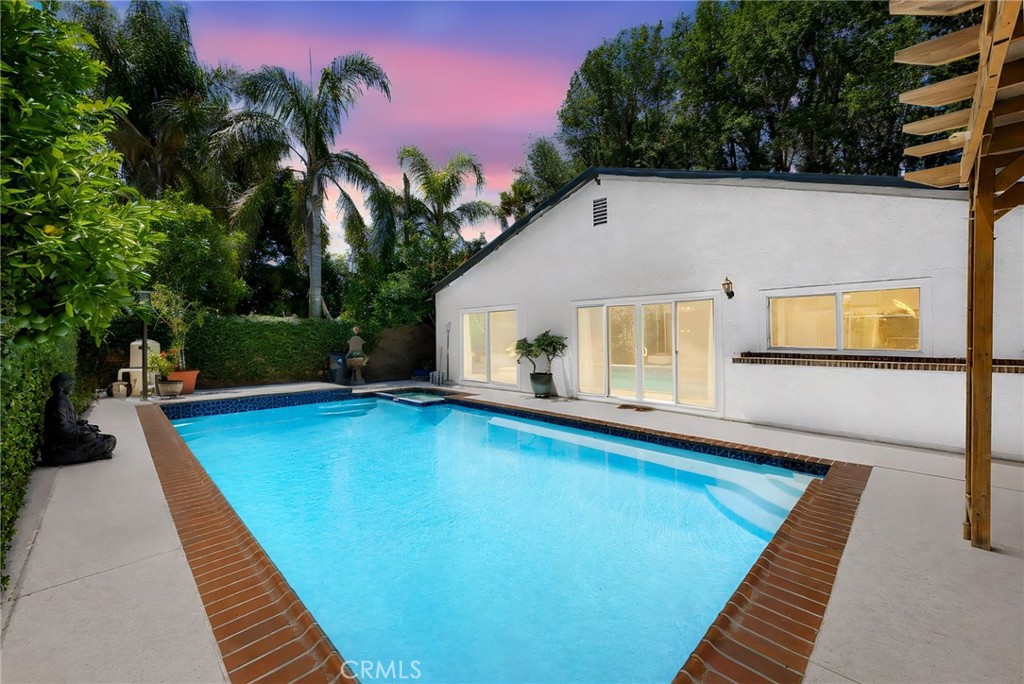 8012 Comanche, Winnetka, CA 91306 — photo 1