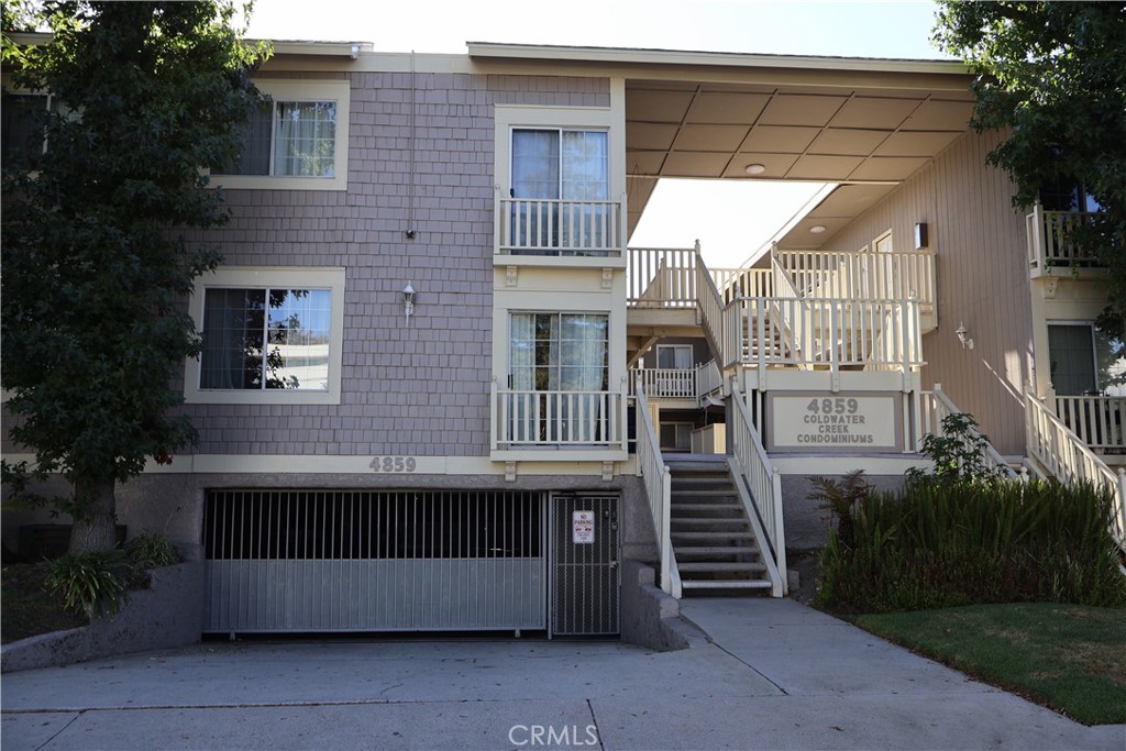 4859 Coldwater Canyon Avenue 14A, Sherman Oaks, CA 91423 — photo 1