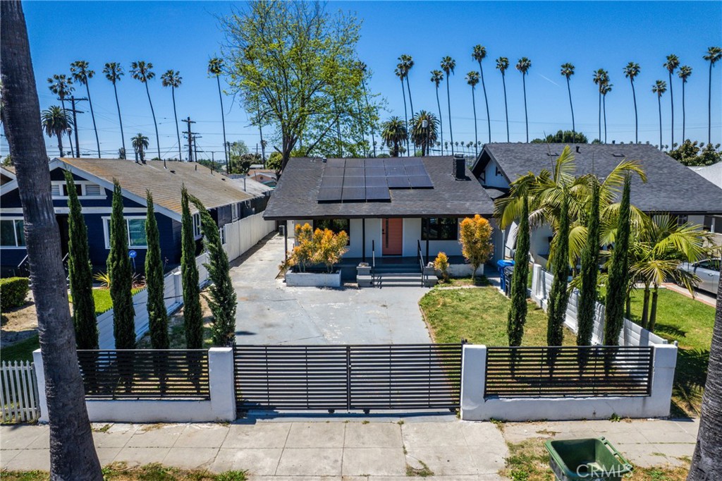 5107 Cimarron, Los Angeles, CA 90062 — photo 1