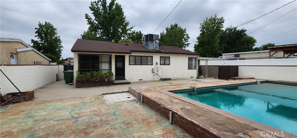 13127 Archwood Street, North Hollywood, CA 91606 — photo 1