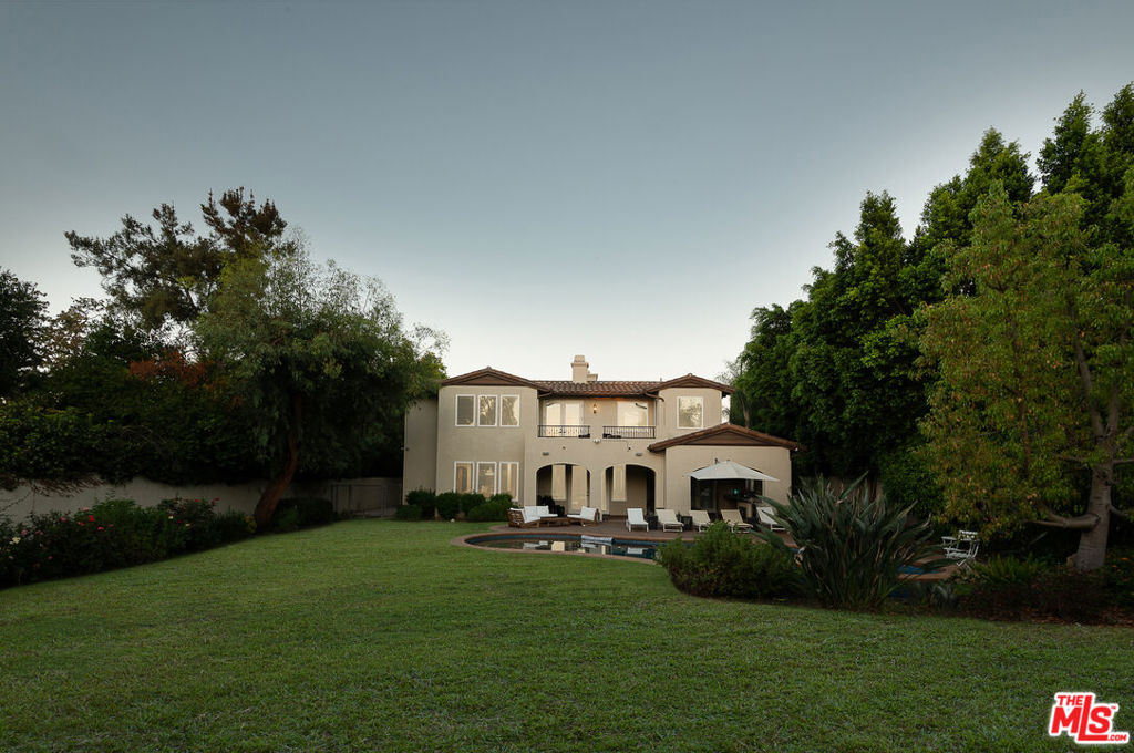 5315 Louise Avenue, Los Angeles, CA 91316 — photo 1