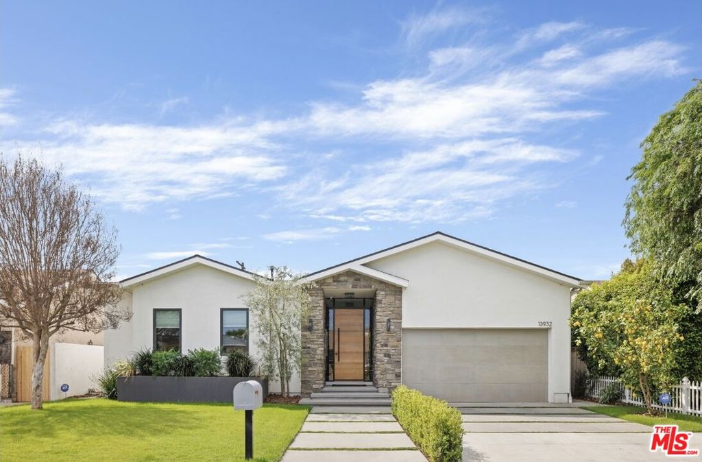 13932 Otsego Street, Sherman Oaks, CA 91423 — photo 1