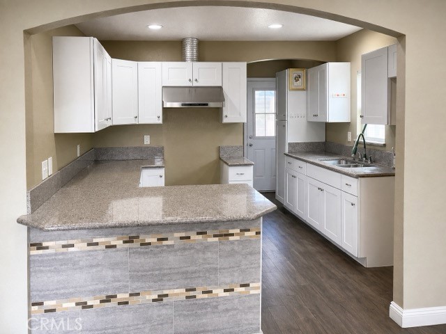 344 E 81st Street, Los Angeles, CA 90003 — photo 1